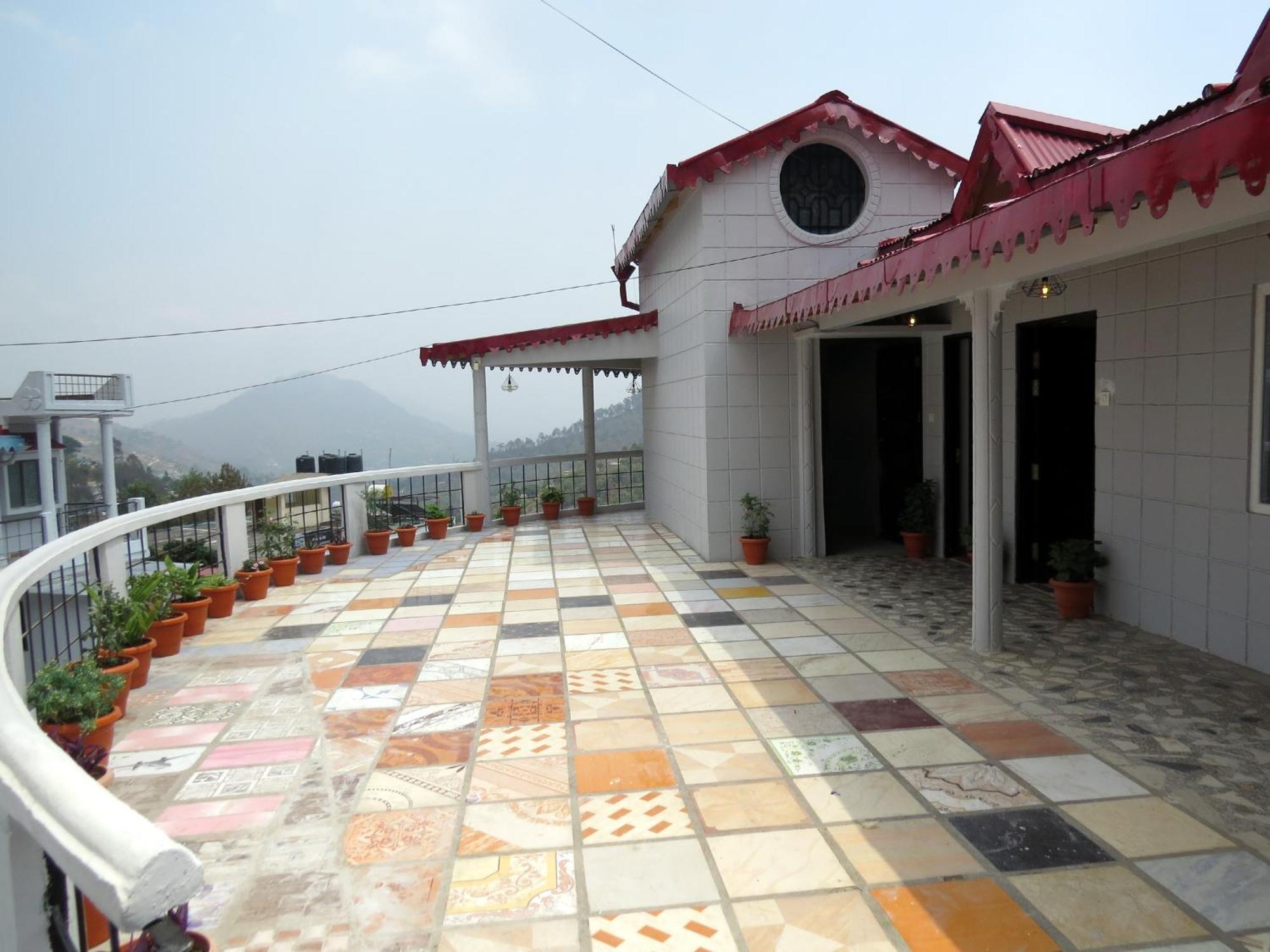 Hotel Haya Palace Nainital Buitenkant foto