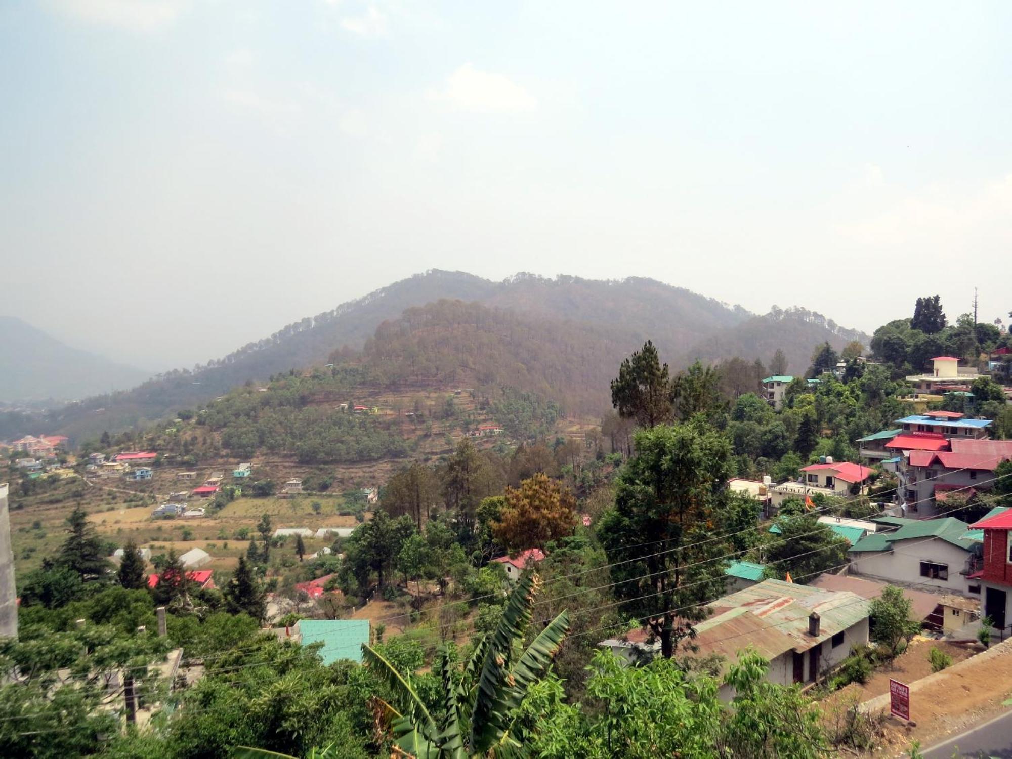 Hotel Haya Palace Nainital Buitenkant foto